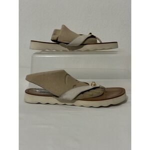 COACH Womens Sz 7 Shelly Turnlock Flip Flop Sandal White Leather